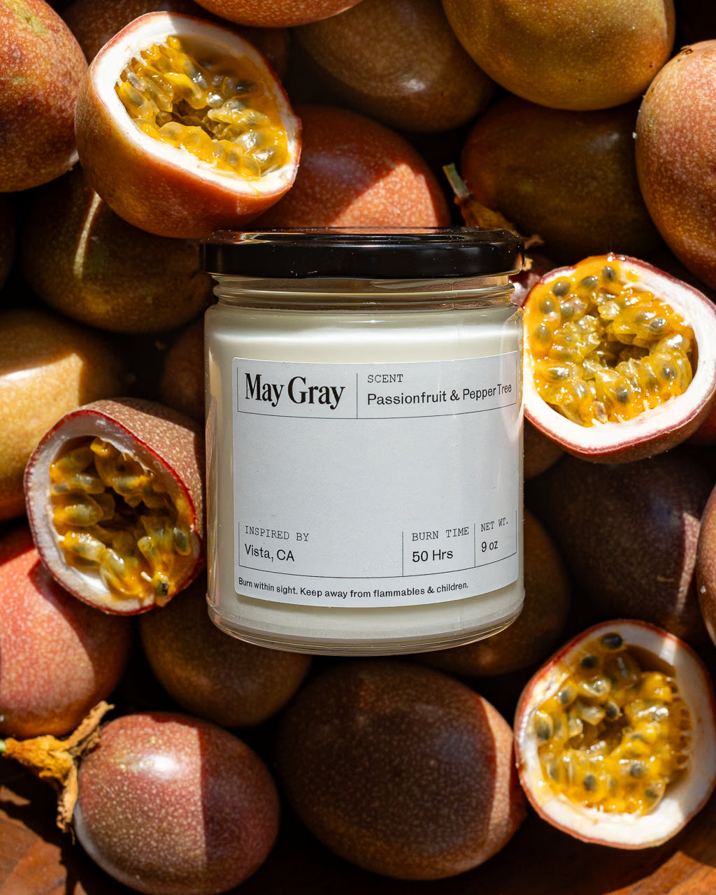 Vista Candle - Passionfruit & Pepper Tree